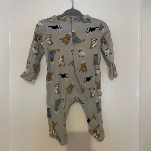 Old Navy bunny footie pajamas. Size 0-3 months.